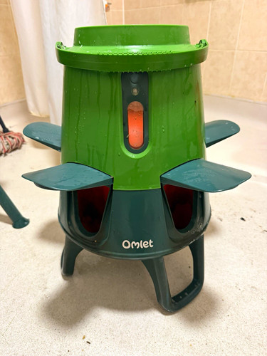 Omlet chicken feeder - feeder, with